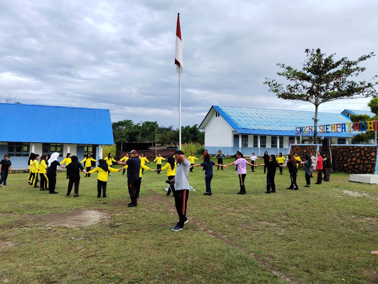 GERAKAN SEKOLAH SEHAT